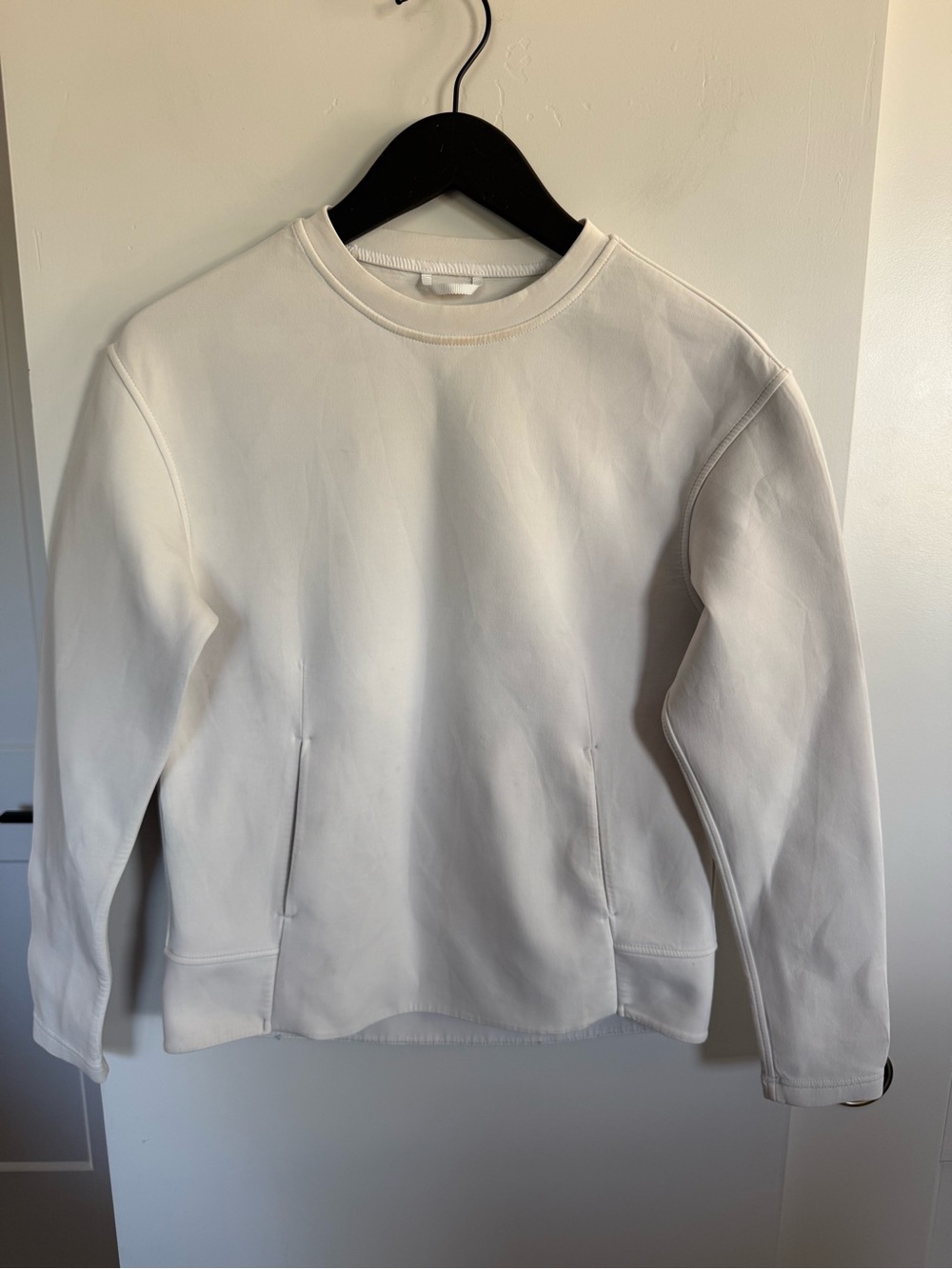 Lululemon Embrace The Space Crew Size 2